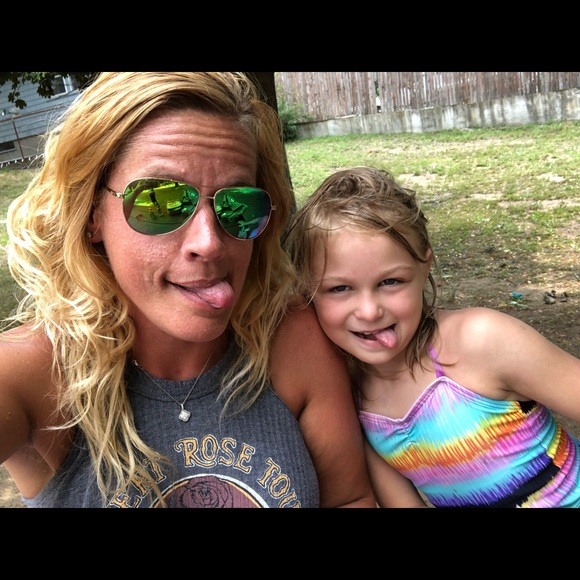 Meet your Posher, Kelly - Picture 6 of 8